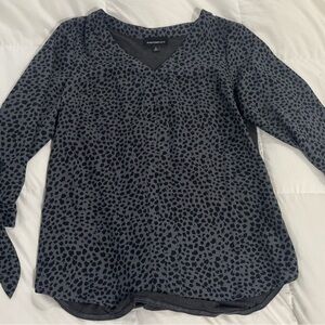 Stylish Black and Gray Leopard Print Blouse